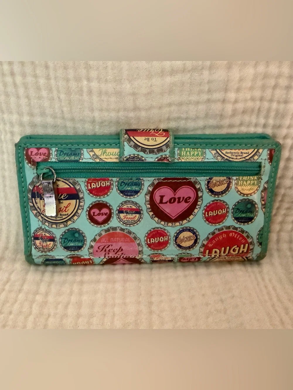 Fossil Turquoise Multicolor Bottle Cap Print Wallet Collectors Item